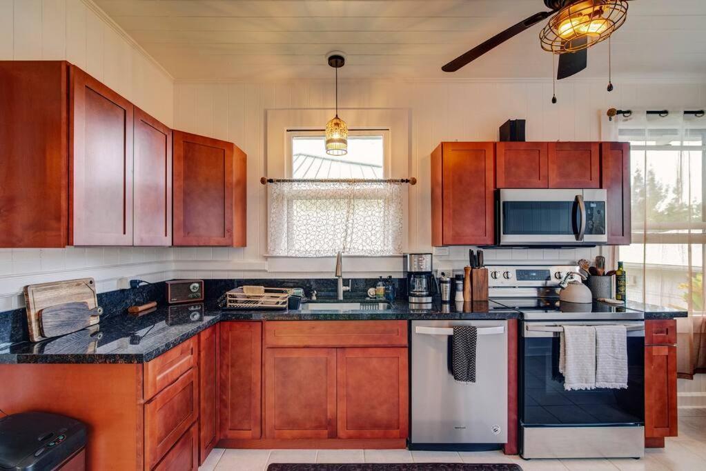 New Paddler'S Inn- 3Br Hilo Downtown Zewnętrze zdjęcie